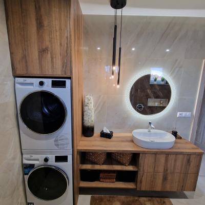 Kúpeľňový nábytok